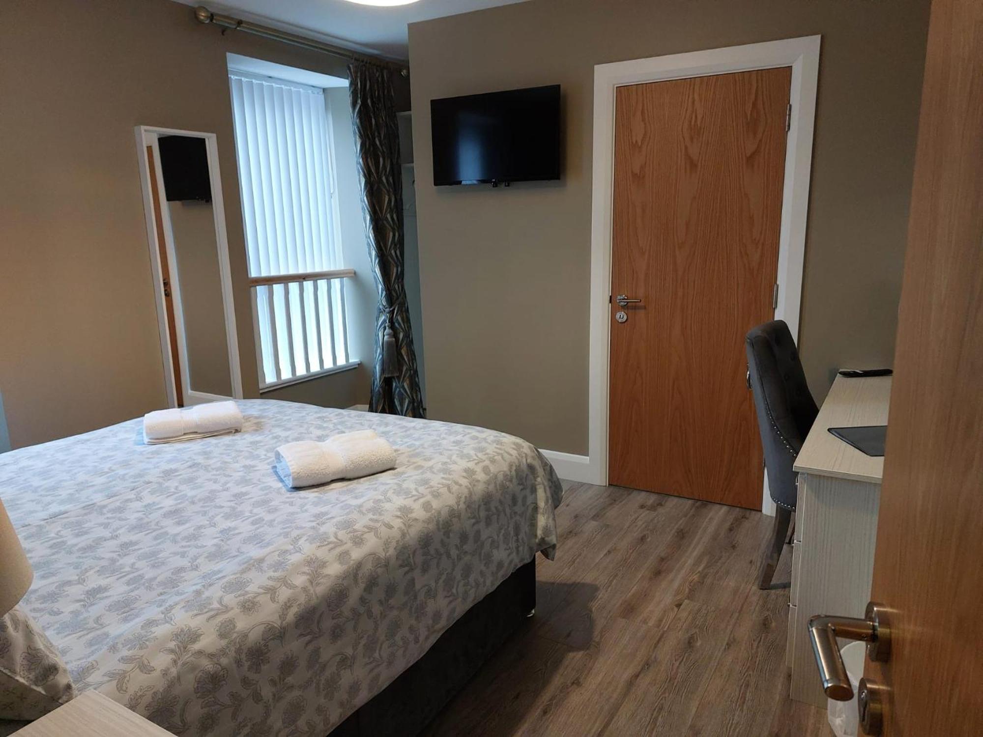 The Manor Guest Accommodation Dungiven Exterior photo